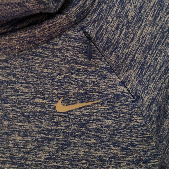 NIKE blue pullover layer - Picture 2 of 3